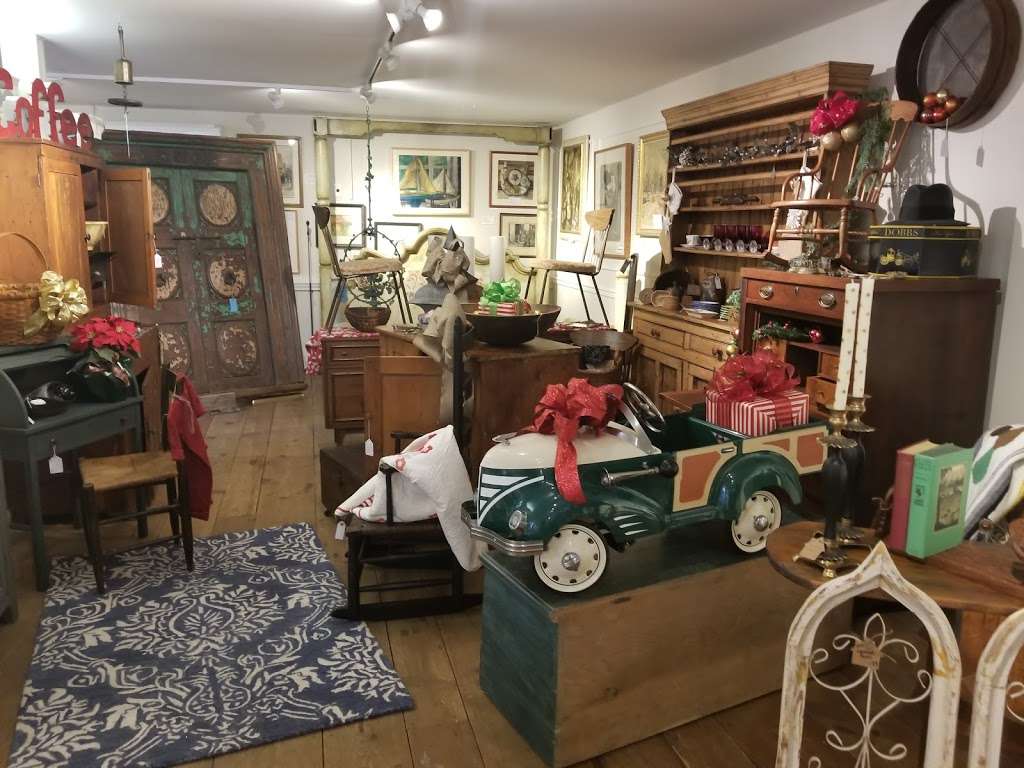 Stone House Antiques Center | 3292 Durham Rd, Mechanicsville, PA 18934, USA | Phone: (267) 544-0574