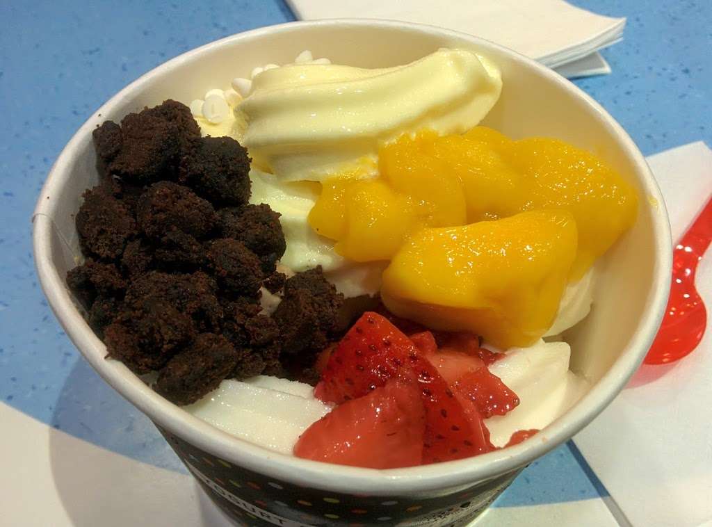 Red Mango | 721 Franklin Ave, Franklin Square, NY 11010, USA | Phone: (516) 792-6246