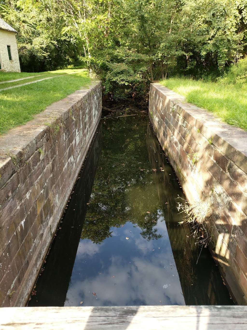 C&O Canal Lock 27 | Chesapeake and Ohio Canal Towpath, Dickerson, MD 20842, USA | Phone: (301) 739-4200