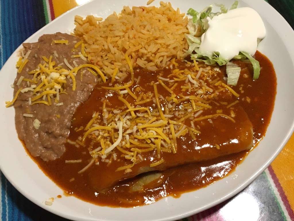 El Mariachi Mexican Food | 165 E Main St, El Cajon, CA 92020, USA | Phone: (619) 588-2191