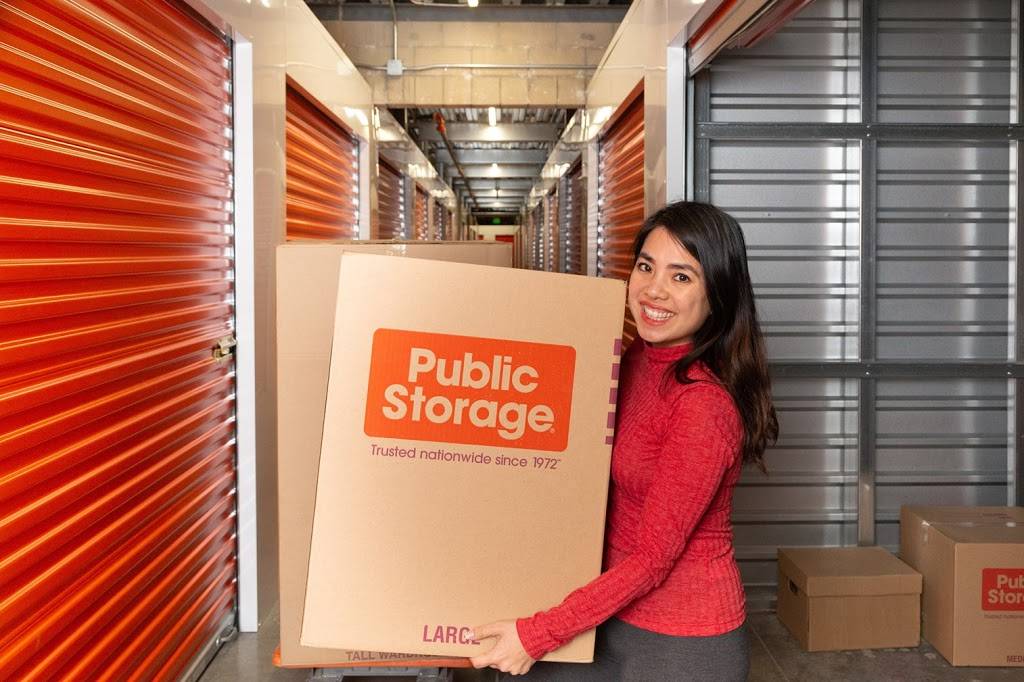 Public Storage | 5711 Westerville Rd, Westerville, OH 43081, USA | Phone: (614) 212-4208