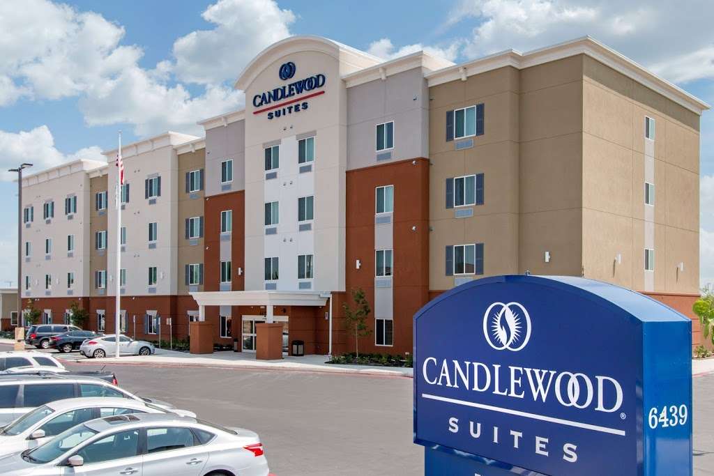 Candlewood Suites San Antonio Lackland AFB Area | 6439 W US Hwy 90, San Antonio, TX 78227, USA | Phone: (210) 674-1512