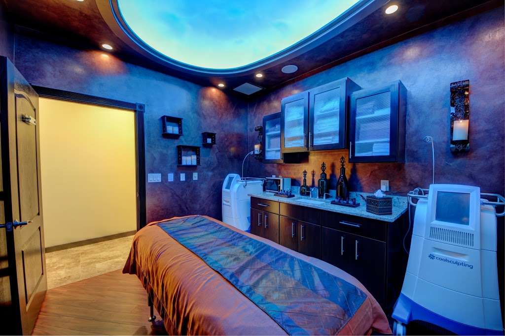 Lifestyle Solutions MedSpa | 8550 NE 138th Ln #600, Lady Lake, FL 32159, USA | Phone: (352) 368-2148