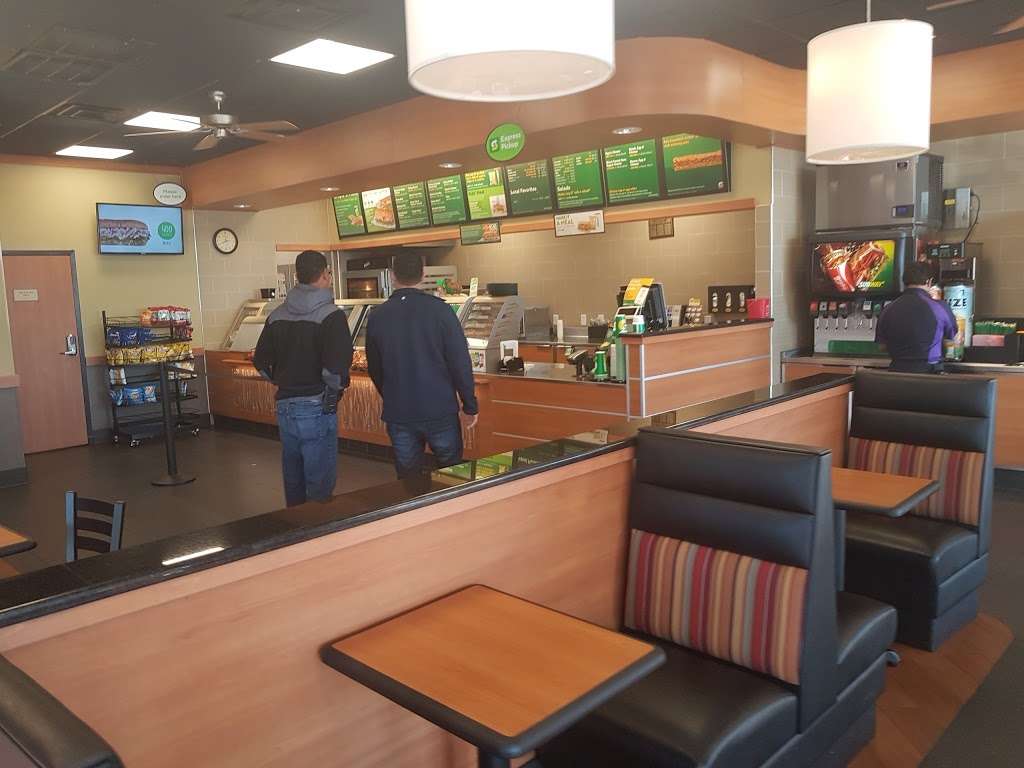 Subway Restaurants | 6009 Cypress Gardens Blvd, Winter Haven, FL 33884, USA | Phone: (863) 325-8283