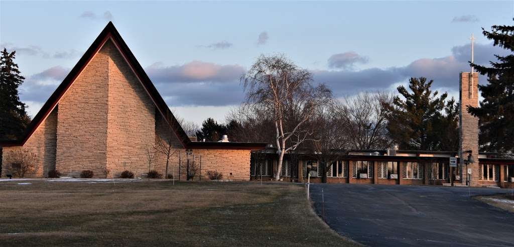 Cross Lutheran Church-ELCA | 126 Chapel Terrace, Burlington, WI 53105, USA | Phone: (262) 763-6570