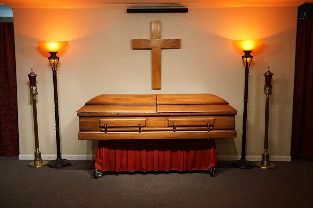 Avenidas Funeral Chapel | 522 E Western Ave, Avondale, AZ 85323, USA | Phone: (623) 925-1525