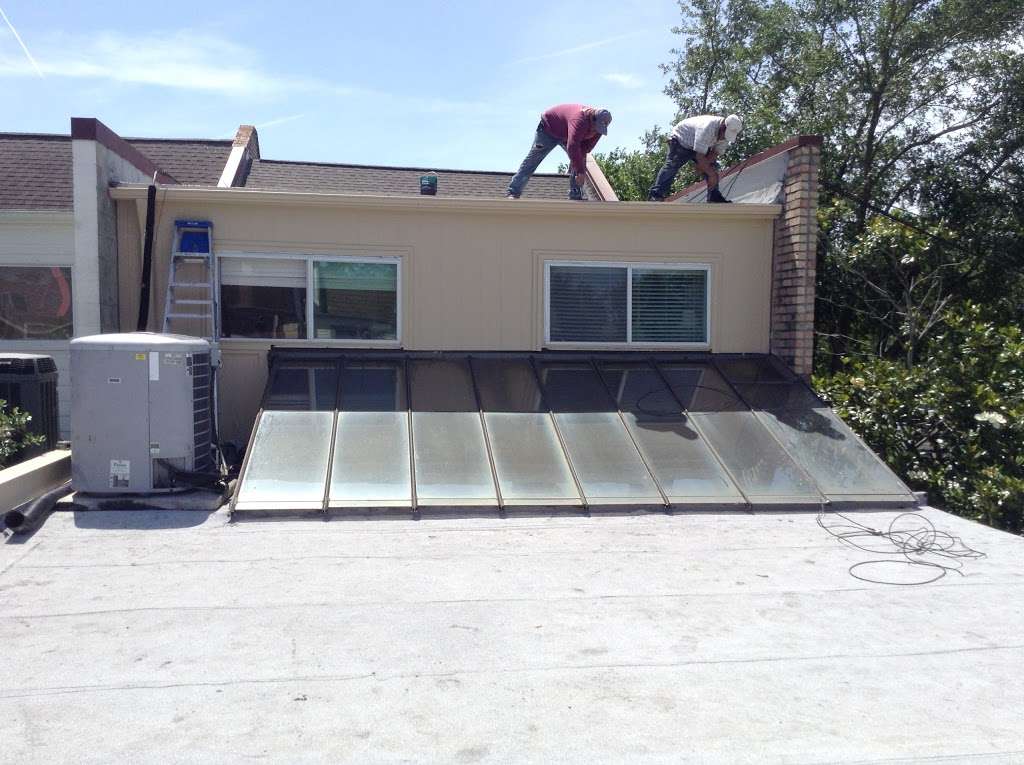 Houston Roofing and Gutters | 5707 Addicks Satsuma Rd, Houston, TX 77084 | Phone: (832) 683-4175