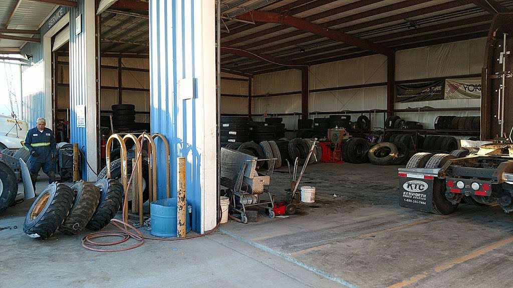 C & D Tire inc | 1206 W Pasadena Freeway Frontage Rd, Pasadena, TX 77506 | Phone: (713) 534-7000