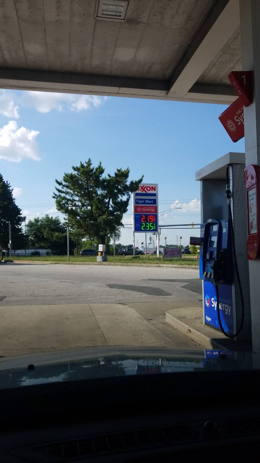 GERMAN HILL GAS AND CSTORE | 1300 Merritt Blvd, Dundalk, MD 21222 | Phone: (410) 285-0555