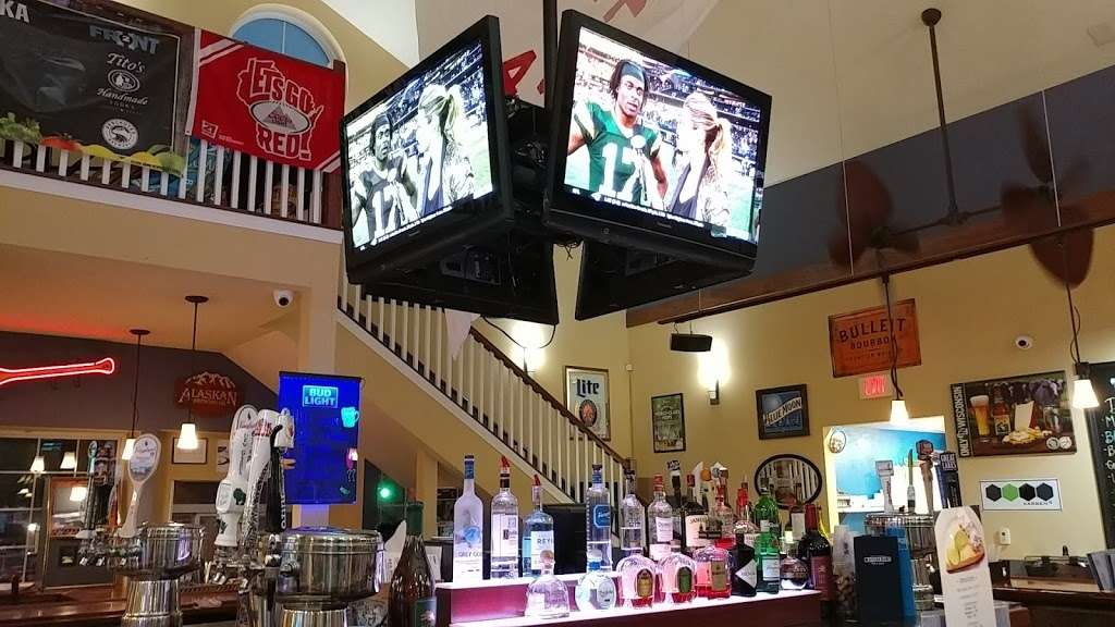 Waterfront Pub & Grill | 408 State Rd 50, Delavan, WI 53115, USA | Phone: (262) 728-4700