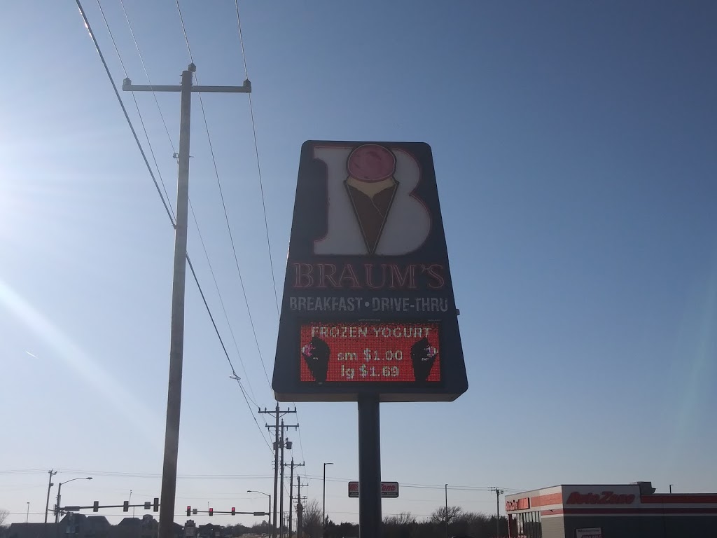 Braums Ice Cream & Burger Restaurant | 2001 NW 164th St, Edmond, OK 73012, USA | Phone: (405) 341-4542