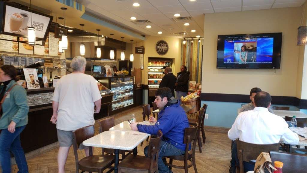 Manhattan Bagel | 581 Northfield Ave, West Orange, NJ 07052, USA | Phone: (973) 669-0160