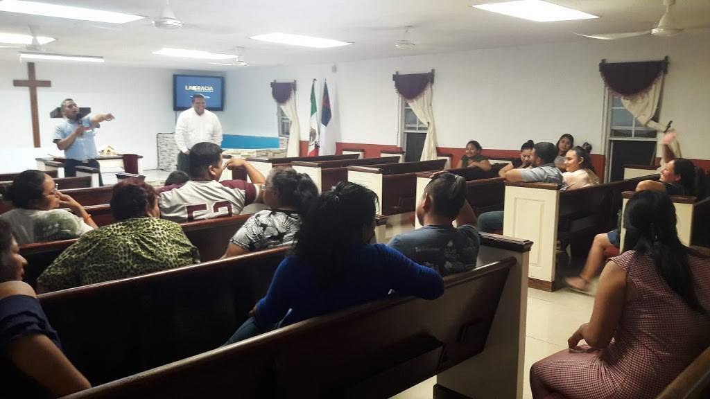 Iglesia Bautista LaGracia | Cocijo 809, Guerreros del Sol, 88123 Nuevo Laredo, Tamps., Mexico | Phone: 867 162 4822