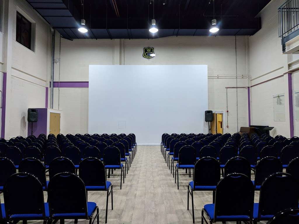 Claremont High School | Claremont Ave, Harrow HA3 0UH, UK | Phone: 020 8204 4442