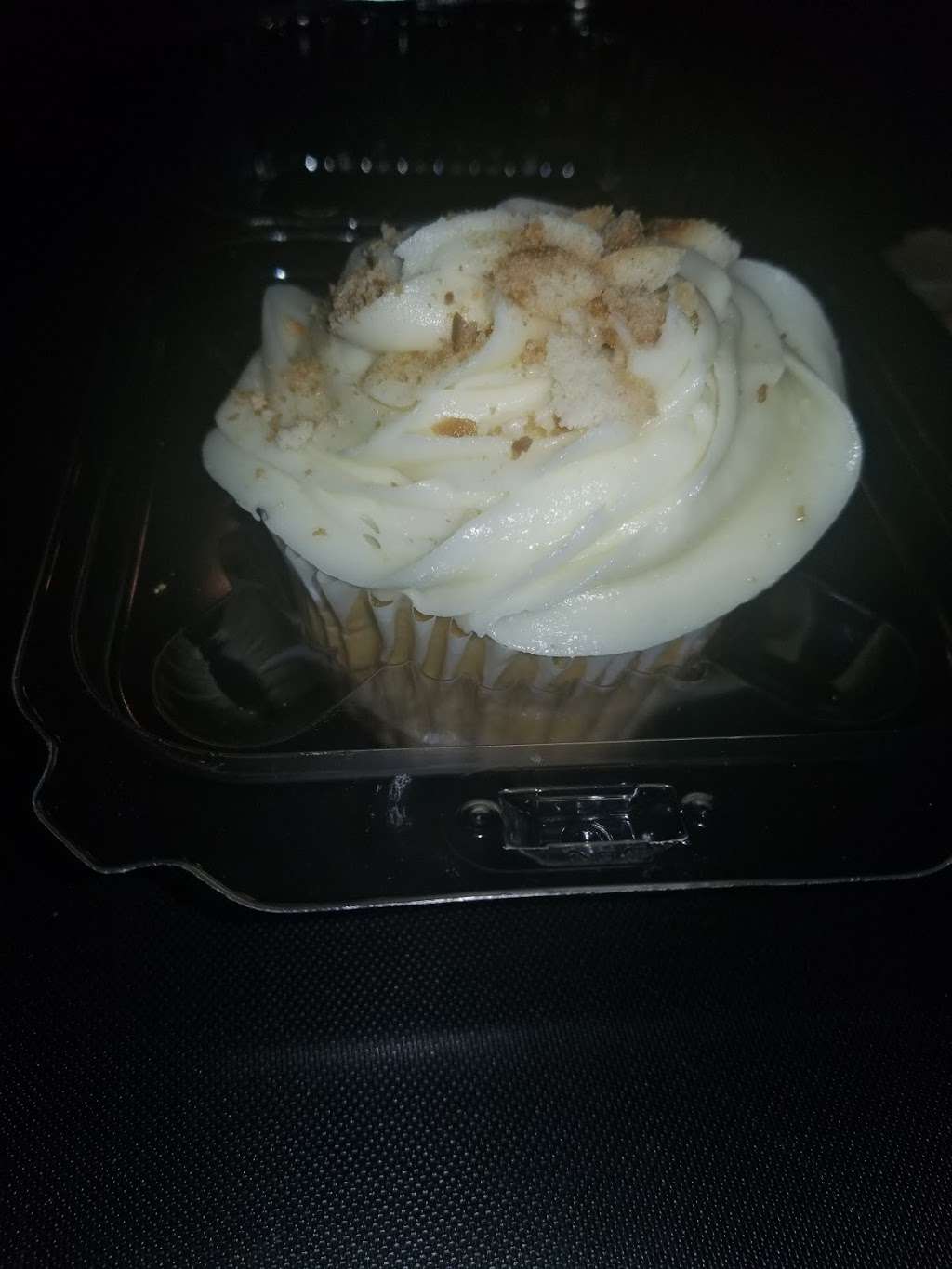 Barbaras Cupcakes | 5284 Broadway, Merrillville, IN 46410, USA | Phone: (219) 884-0774