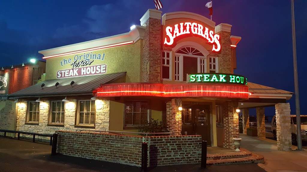 Saltgrass Steak House | 1502 Seawall Blvd, Galveston, TX 77550, USA | Phone: (409) 762-4261