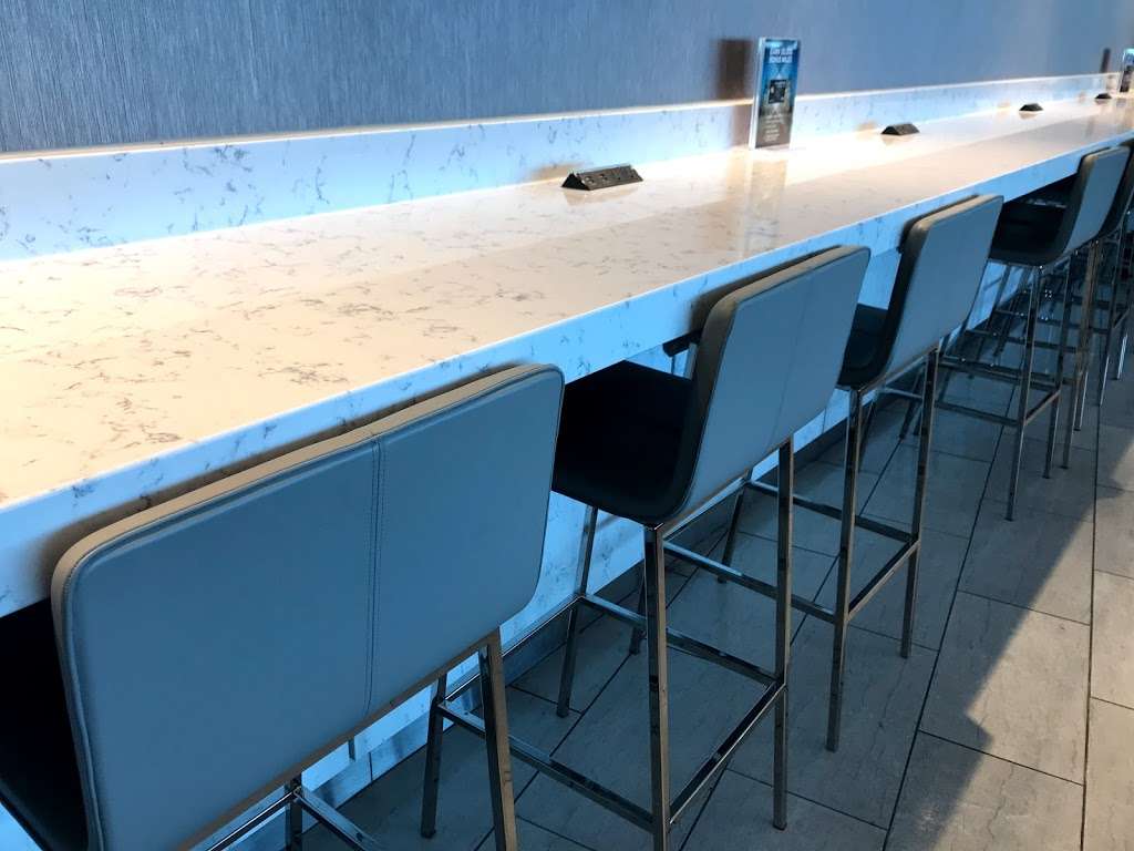United Club Terminal C North | 2800 N Terminal Rd, Houston, TX 77032, USA