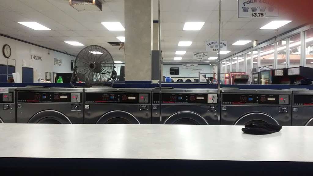 Coin Laundry | 10777 Crenshaw Blvd, Inglewood, CA 90303, USA