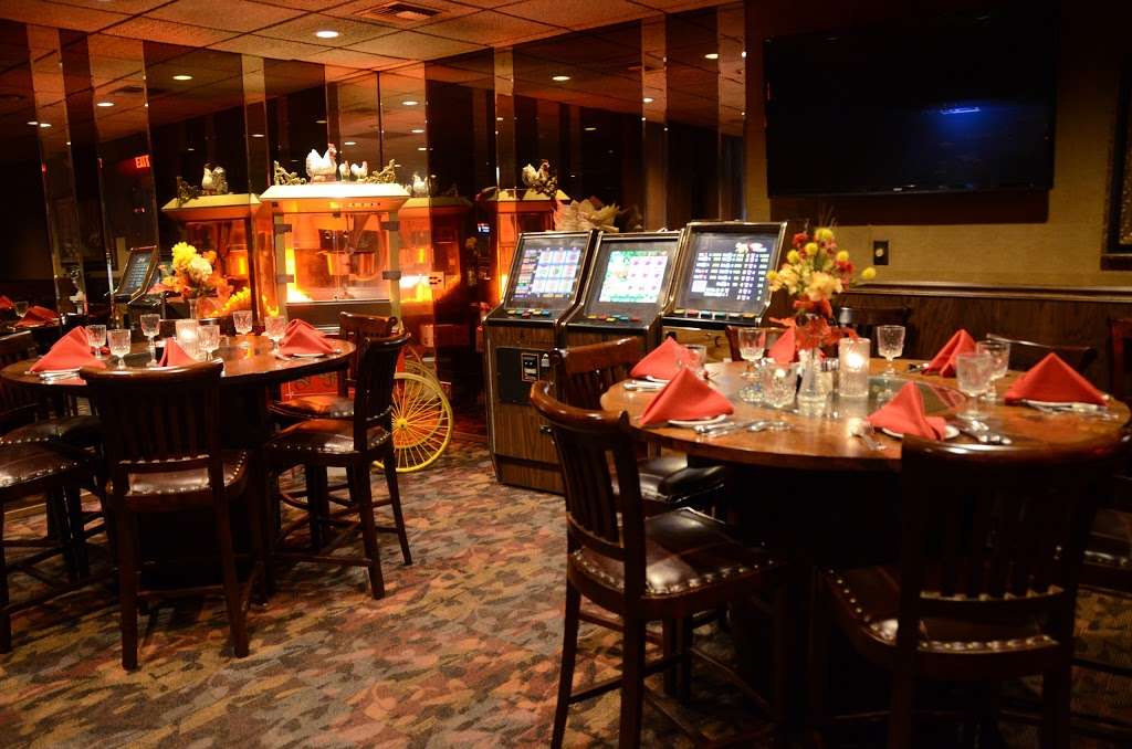 Anthonys Steakhouse & Seafood | W3354 WI-50, Lake Geneva, WI 53147, USA | Phone: (262) 248-1818