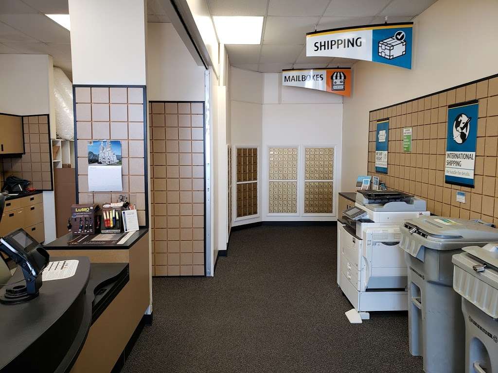 The UPS Store | 1121 N Bethlehem Pike Ste 60, Spring House, PA 19477, USA | Phone: (215) 283-9991