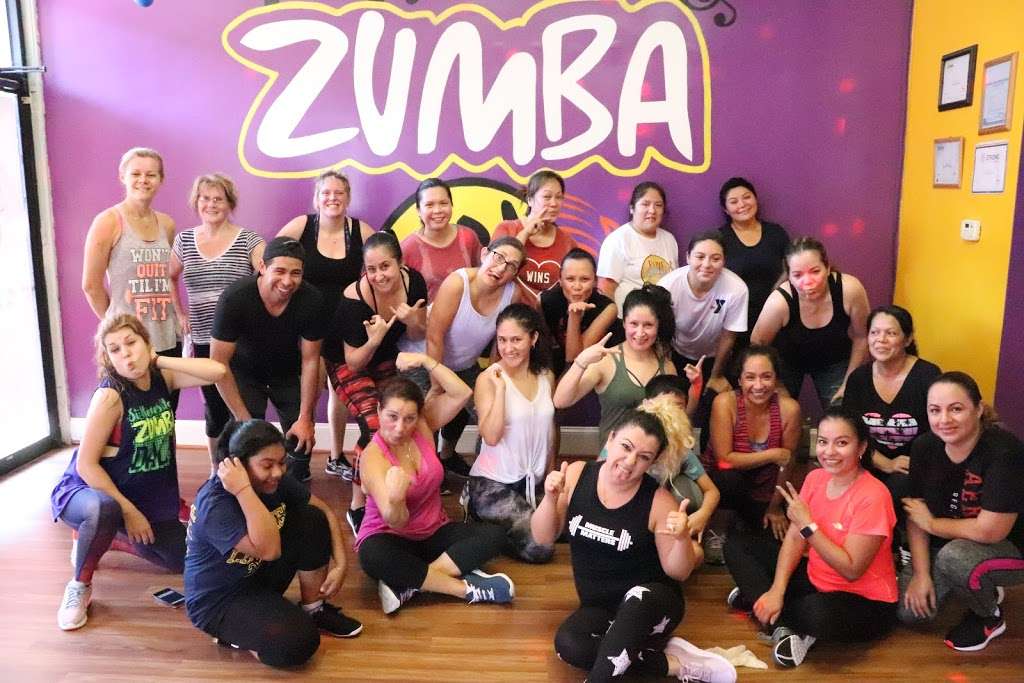 Nutri-Fitness Zumba Studio | 6104 W Addison St, Chicago, IL 60634, USA | Phone: (773) 960-4942