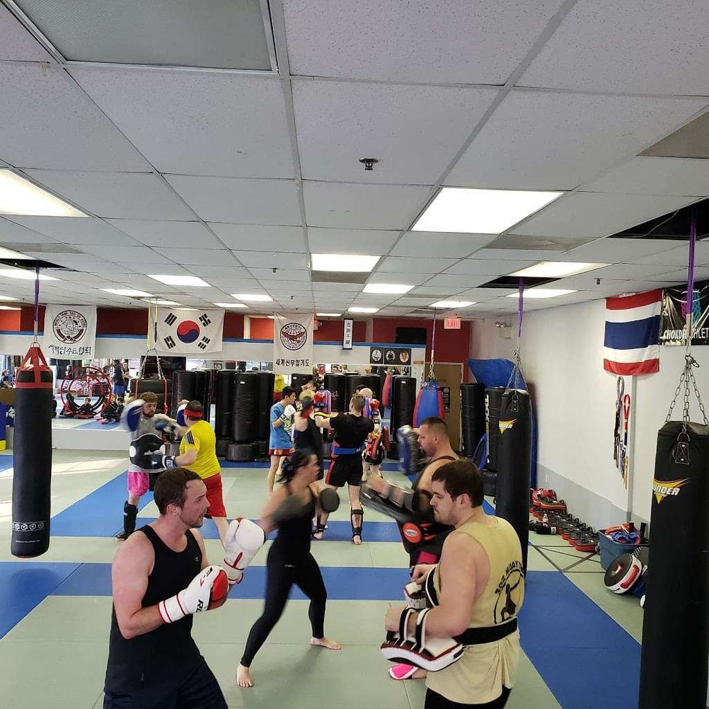 Cornerstone Martial Arts/Chok Dee Muay Thai | 406 Lantana Dr, Hockessin, DE 19707, USA | Phone: (302) 234-1966