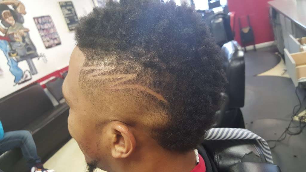 Jalees Barber Shop | 7538 Raytown Rd, Raytown, MO 64138 | Phone: (816) 356-3070