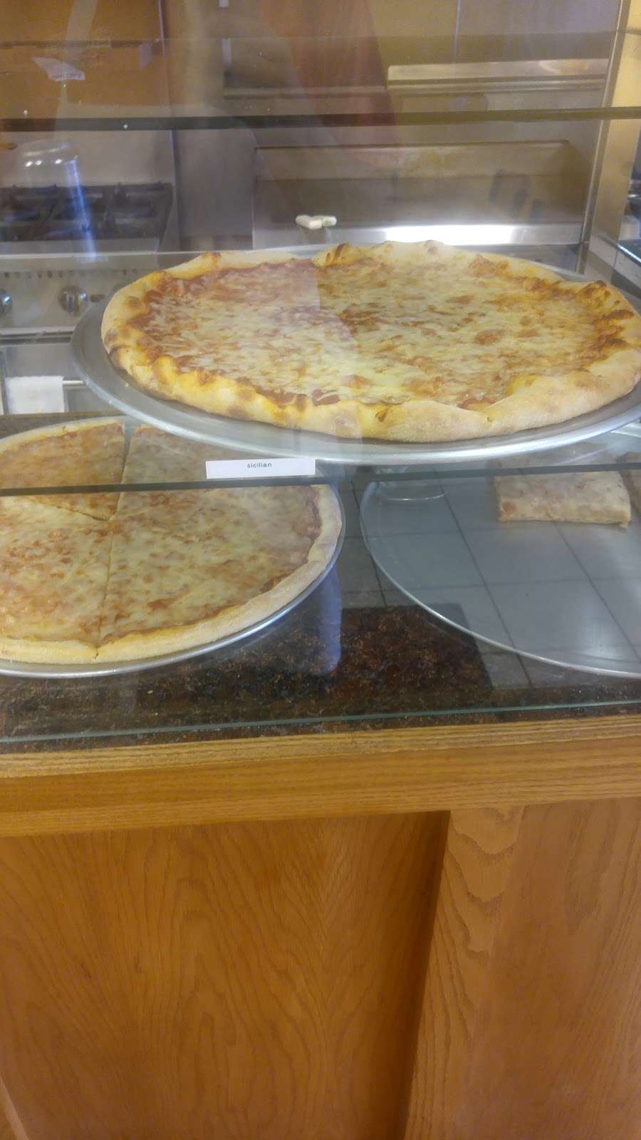 Gigis Pizza | 123 Chestnut St, Coplay, PA 18037, USA | Phone: (610) 440-1888