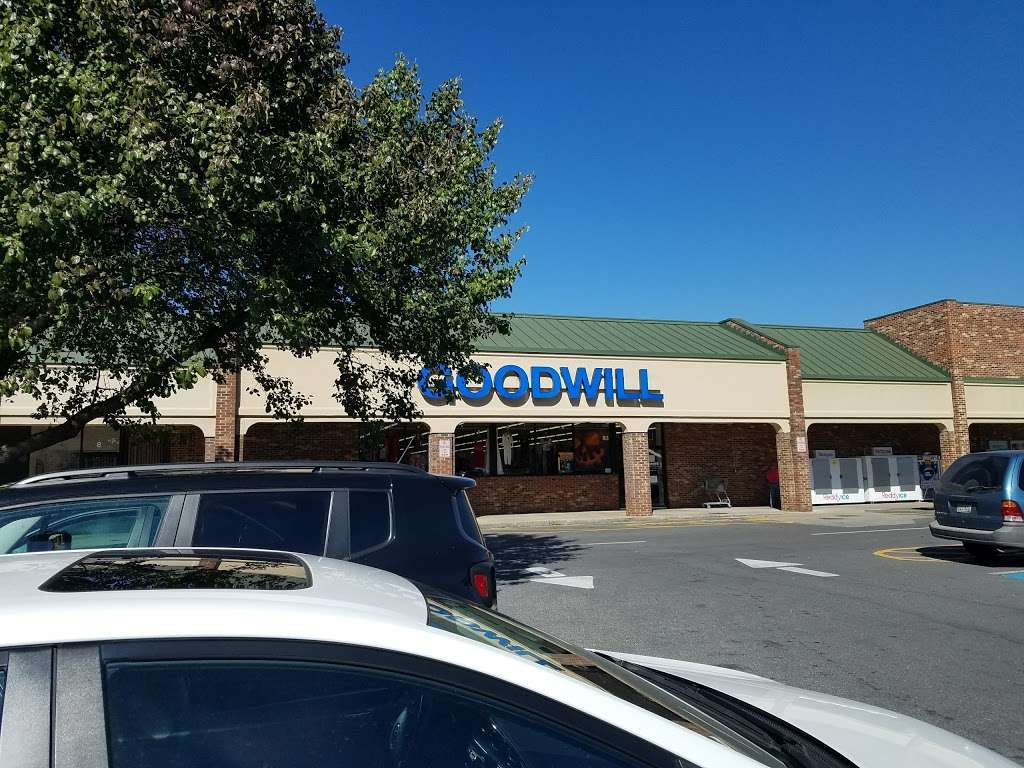 Goodwill | 83 Maddex Square Dr, Shepherdstown, WV 25443, USA | Phone: (304) 876-8048