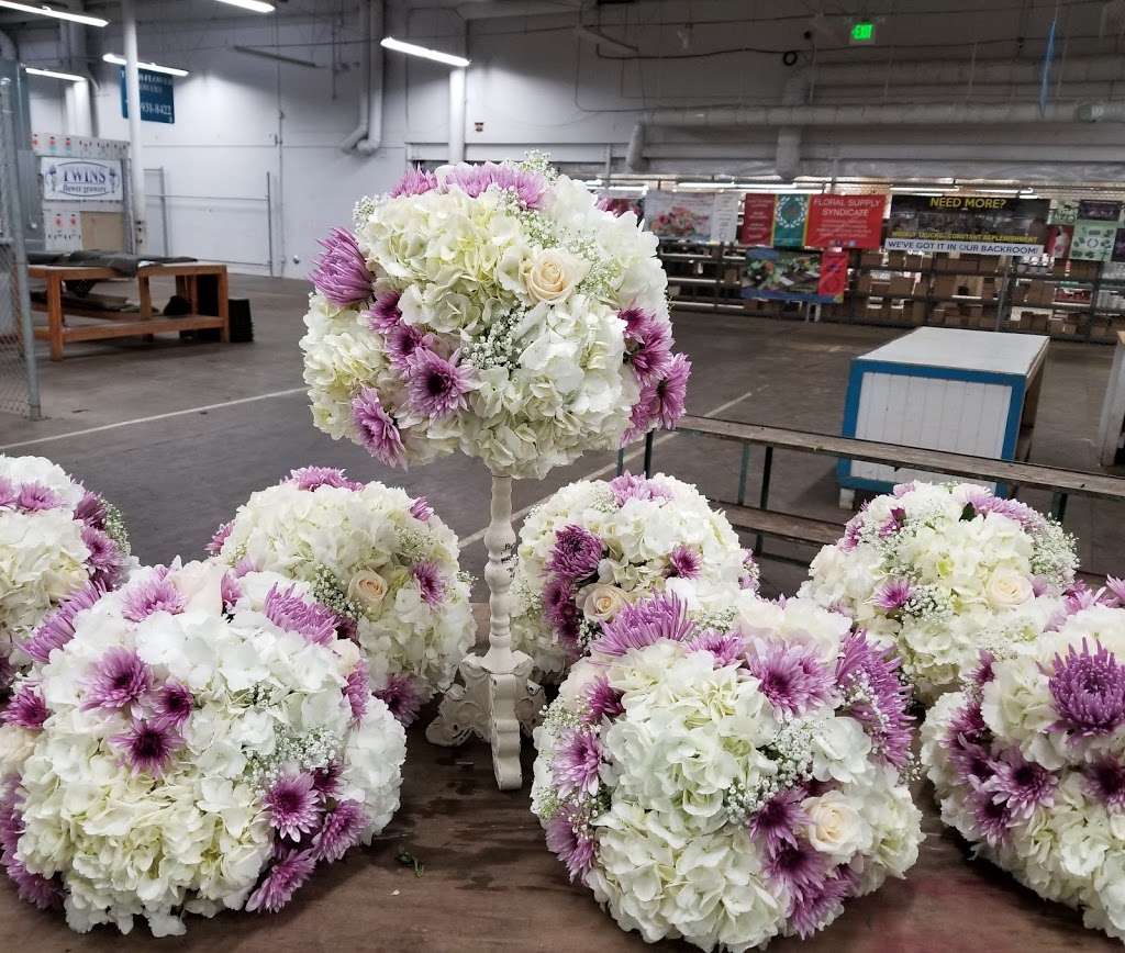 Vickys Floral Design | 5858 Dryden Pl Space 4, Carlsbad, CA 92008, USA | Phone: (760) 586-8680