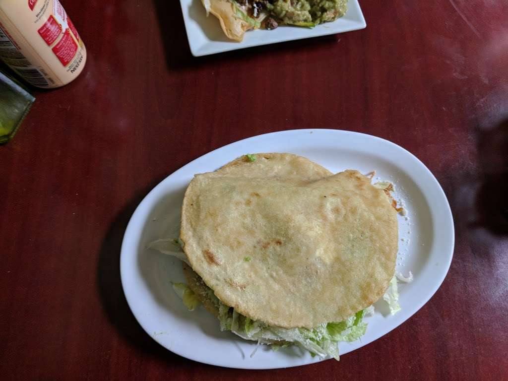 Taqueria Atexquita | 1716, 1 S Virginia Ave, Penns Grove, NJ 08069, USA | Phone: (856) 299-1670