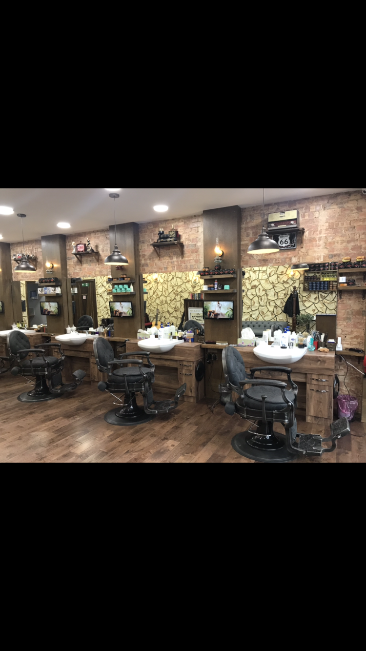 The Legend Barber | 23 Bradmore Green, Brookmans Park, Hatfield AL9 7QR, UK | Phone: 07909 943308