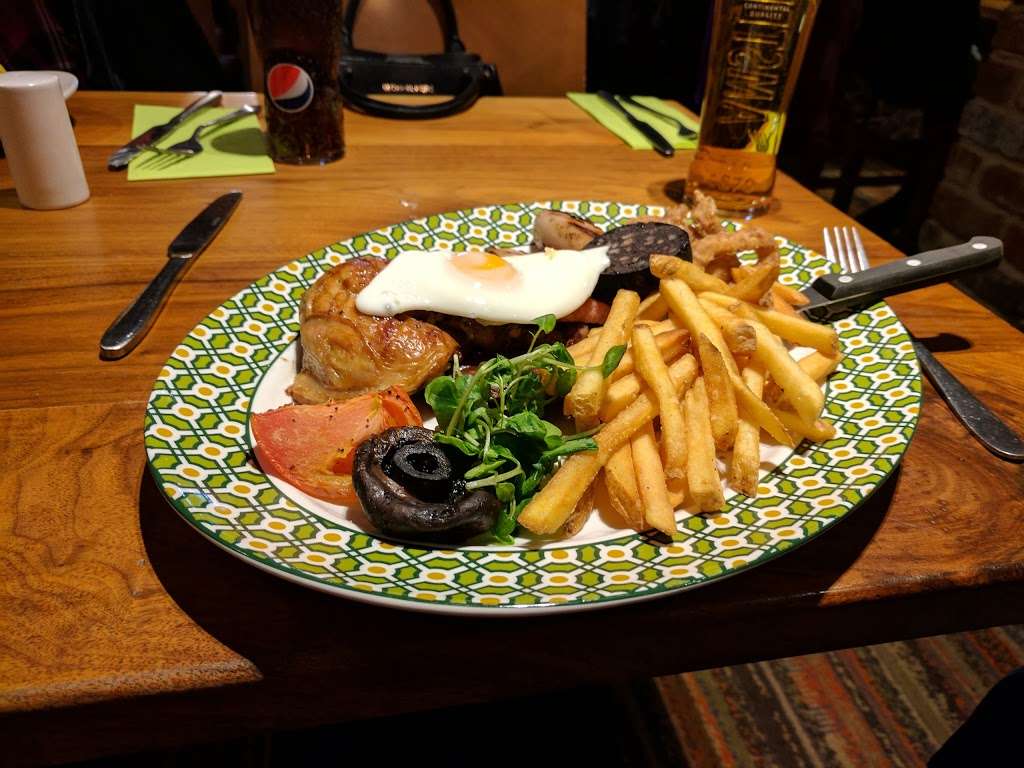 Harvester Gravesend | 252 Rochester Rd, Gravesend DA12 4TZ, UK | Phone: 01474 323272