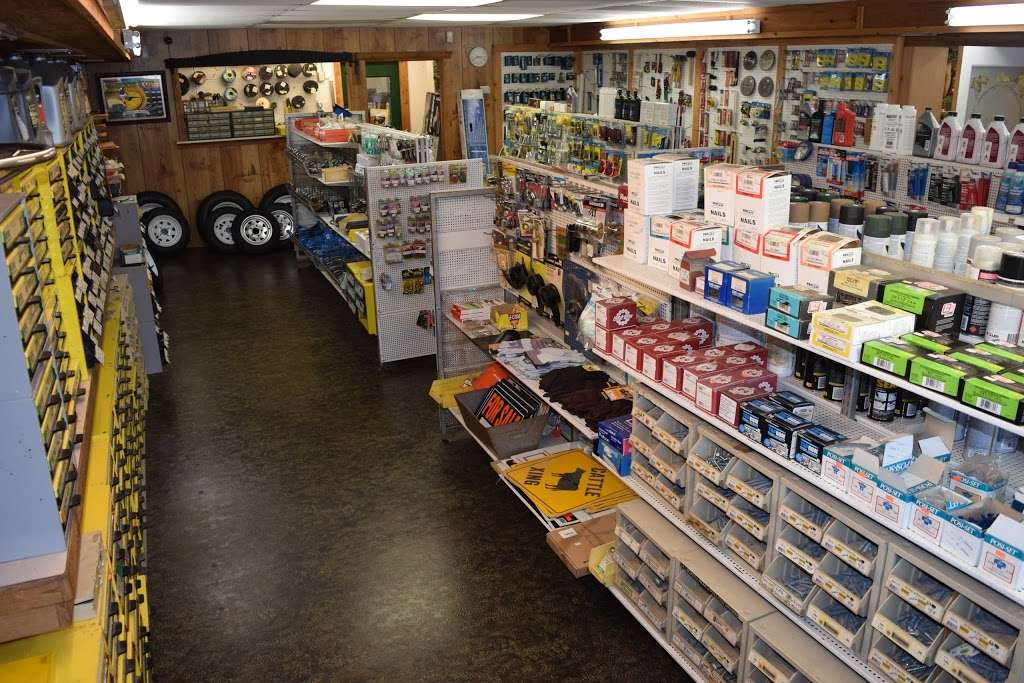 Water's Edge Fish Camp 10730 Camp Mack Rd, Lake Wales, FL 33898, USA