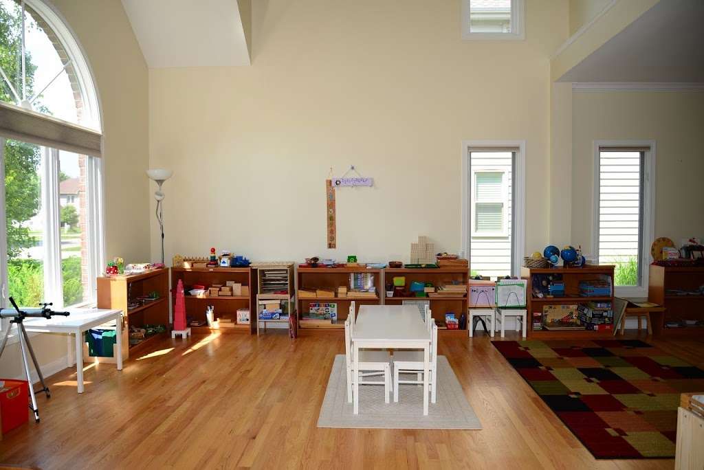 Discover Montessori - Learning Center, Inc. | 2332 Simsbury Ct, Naperville, IL 60564, USA | Phone: (630) 904-7877