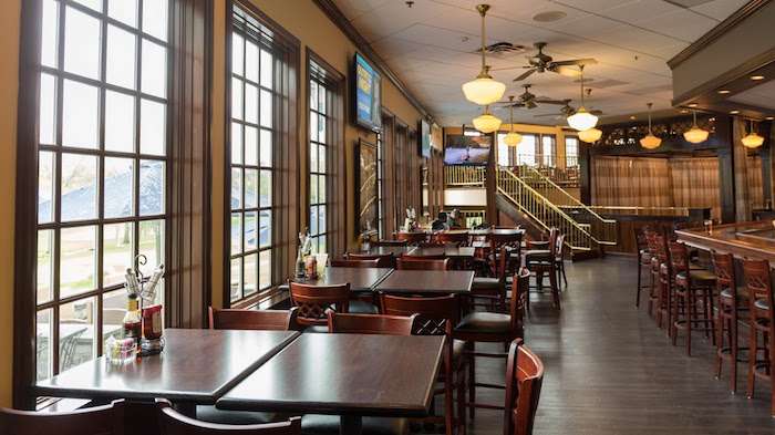 Seven Tap-Tavern | 93 Country Club Dr, Downingtown, PA 19335, USA | Phone: (610) 269-2000