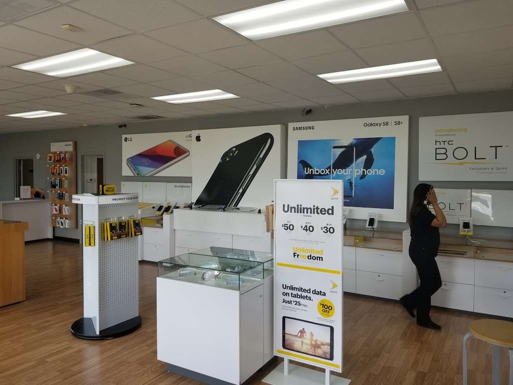 Sprint Store | 649 Concord Pkwy N, Concord, NC 28027 | Phone: (704) 262-7433