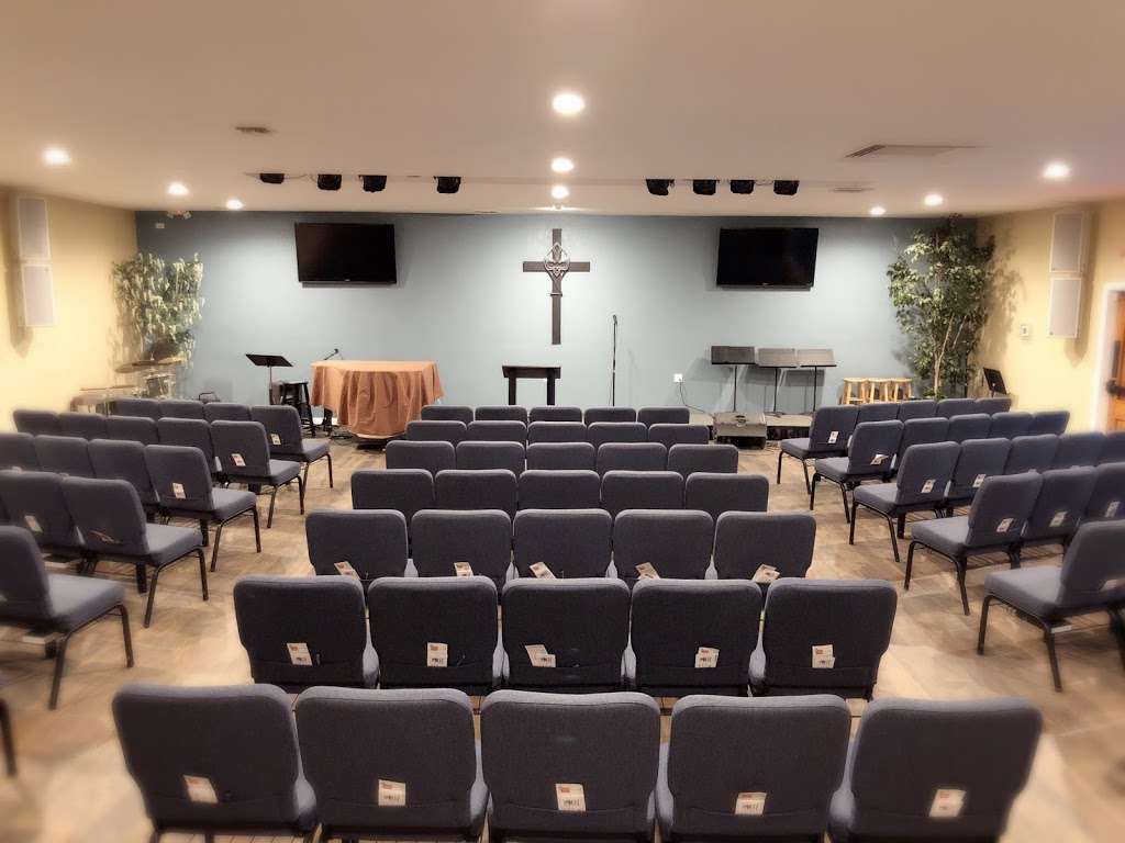 Christ Chapel of the Valley | 11059 Sherman Way, North Hollywood, CA 91352, USA | Phone: (818) 985-8977