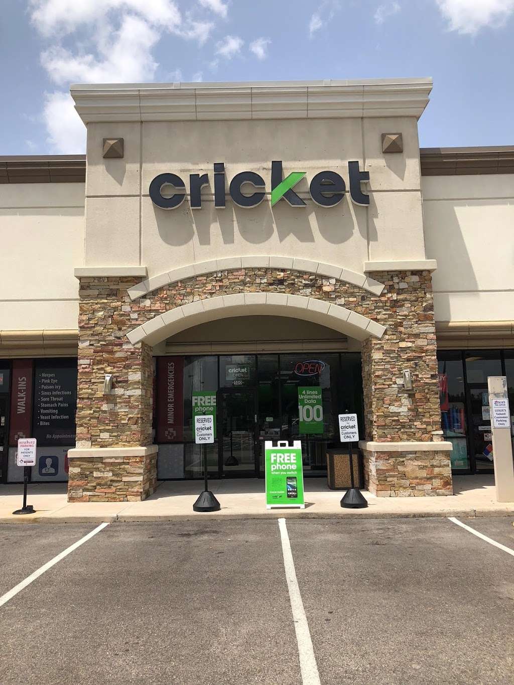 Cricket Wireless Authorized Retailer | 22625 TX-249 #500, Tomball, TX 77375, USA | Phone: (832) 843-6248