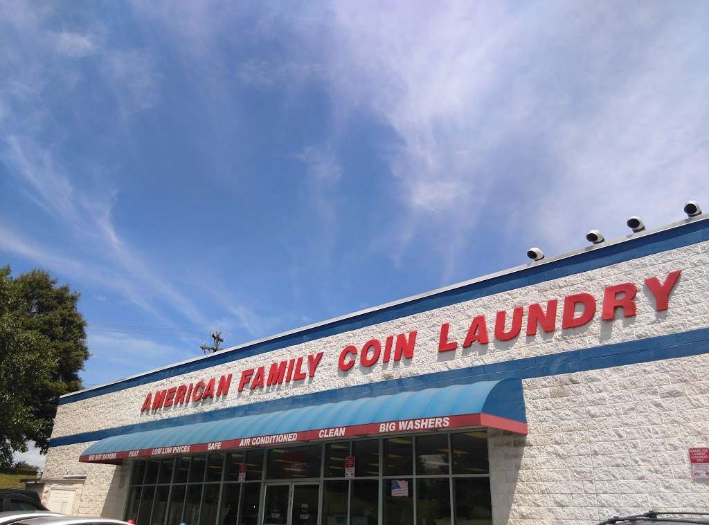 American Family Coin Laundry | 3333 Freedom Dr, Charlotte, NC 28208, USA | Phone: (704) 529-1333