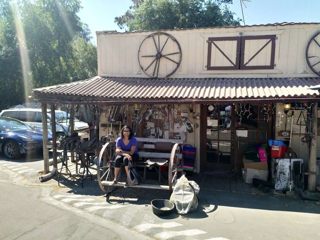 Arneys Crow Canyon Saddlery | 10730 Crow Canyon Rd, Castro Valley, CA 94552, USA | Phone: (510) 537-0120