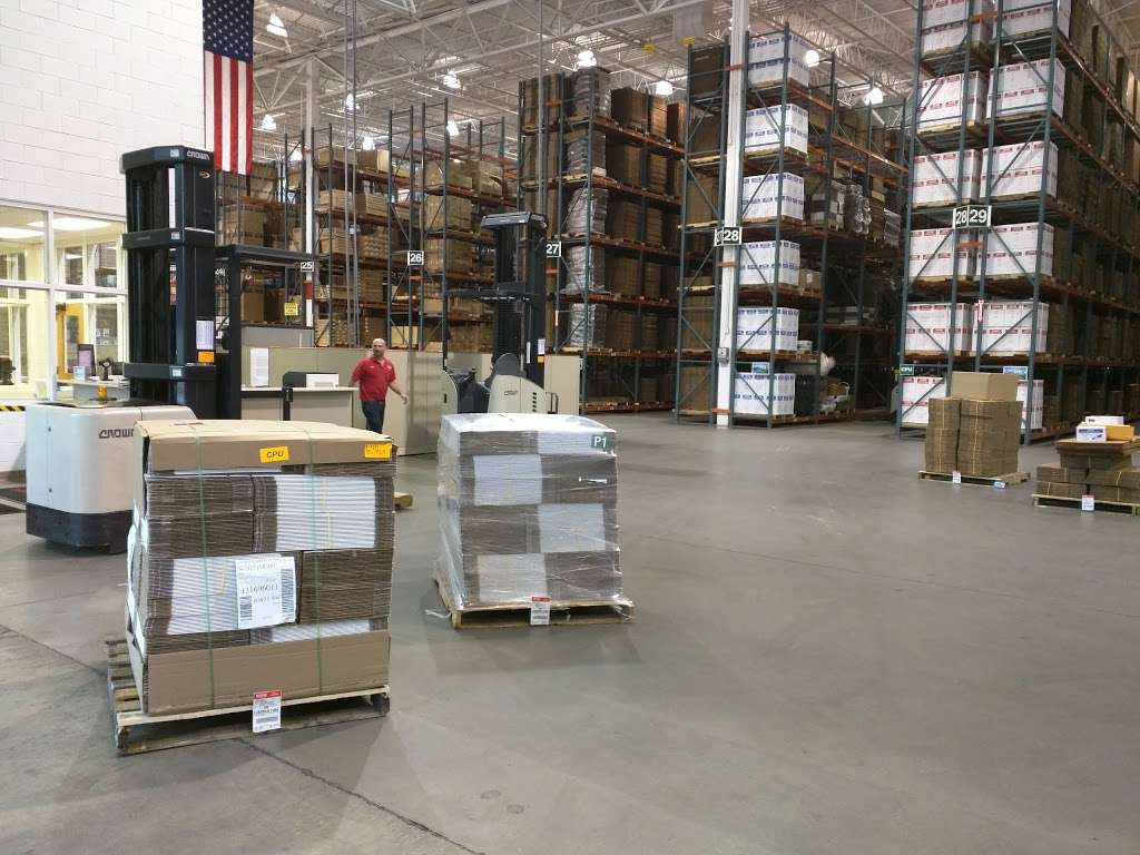 Uline Shipping Supplies | Photo 4 of 10 | Address: 700 Uline Way, Allentown, PA 18106, USA | Phone: (800) 295-5510