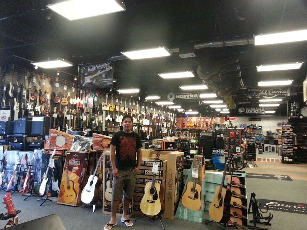 Murphys Music Center | 940 W Airport Fwy, Irving, TX 75062, USA | Phone: (972) 554-6030