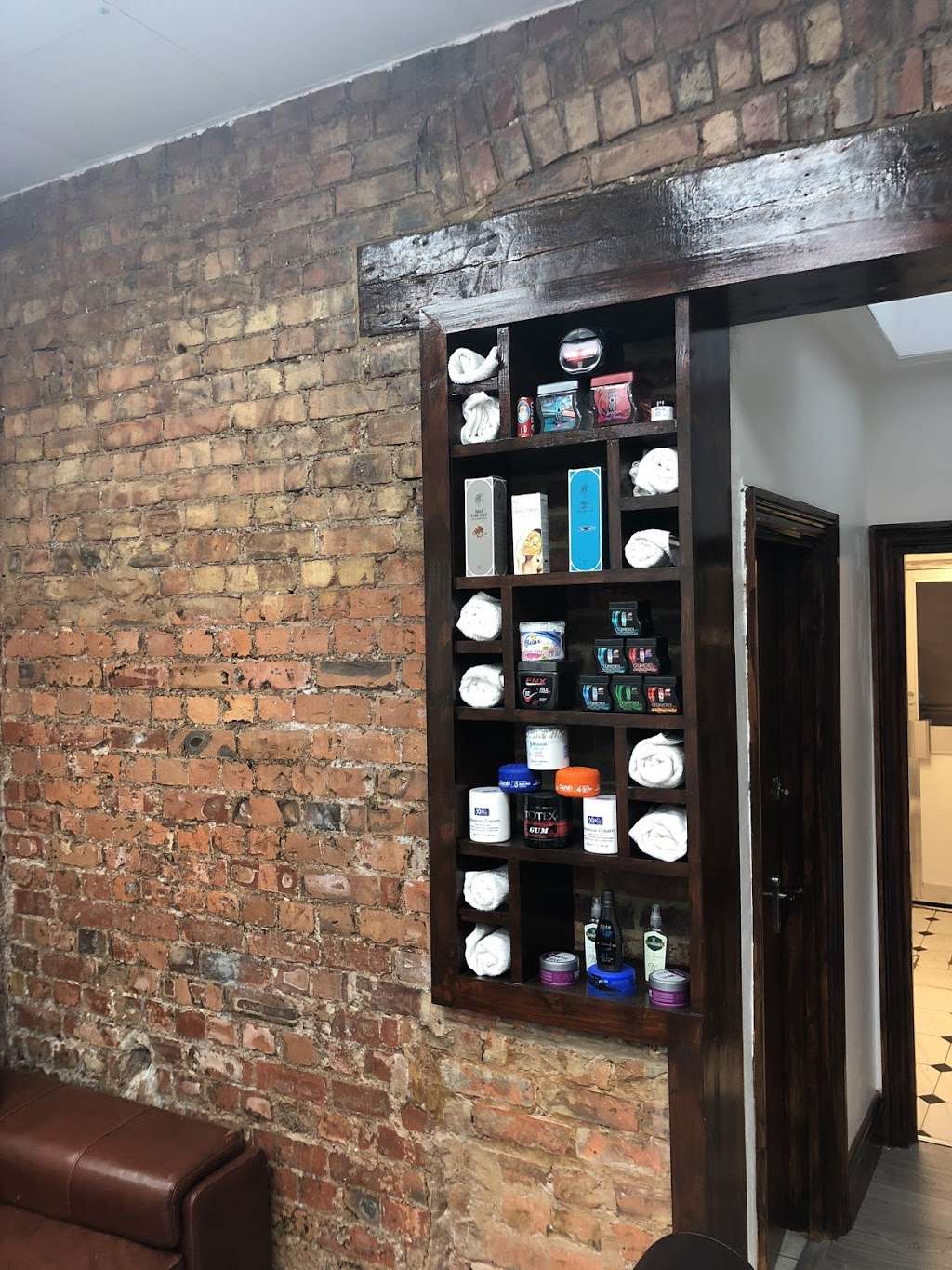 H.S BARBERS | 165 Lordship Ln, Tottenham, London N17 6XF, UK | Phone: 07463 735513