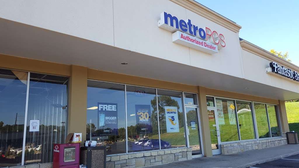 Metro by T-Mobile | 2821 S 47th St, Kansas City, KS 66106, USA | Phone: (913) 262-1365