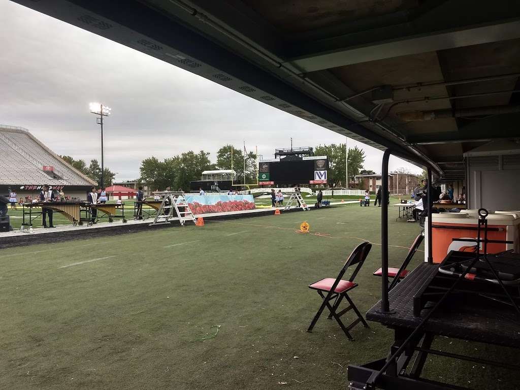 Huskie Stadium | 1425 W Lincoln Hwy, DeKalb, IL 60115, USA | Phone: (815) 752-6800