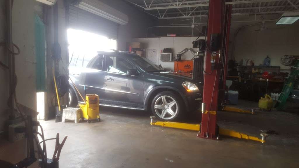 TOSCA REPAIR. MECHANIC | 9965 Royal Ln #41&42, Dallas, TX 75231, USA | Phone: (469) 334-5926