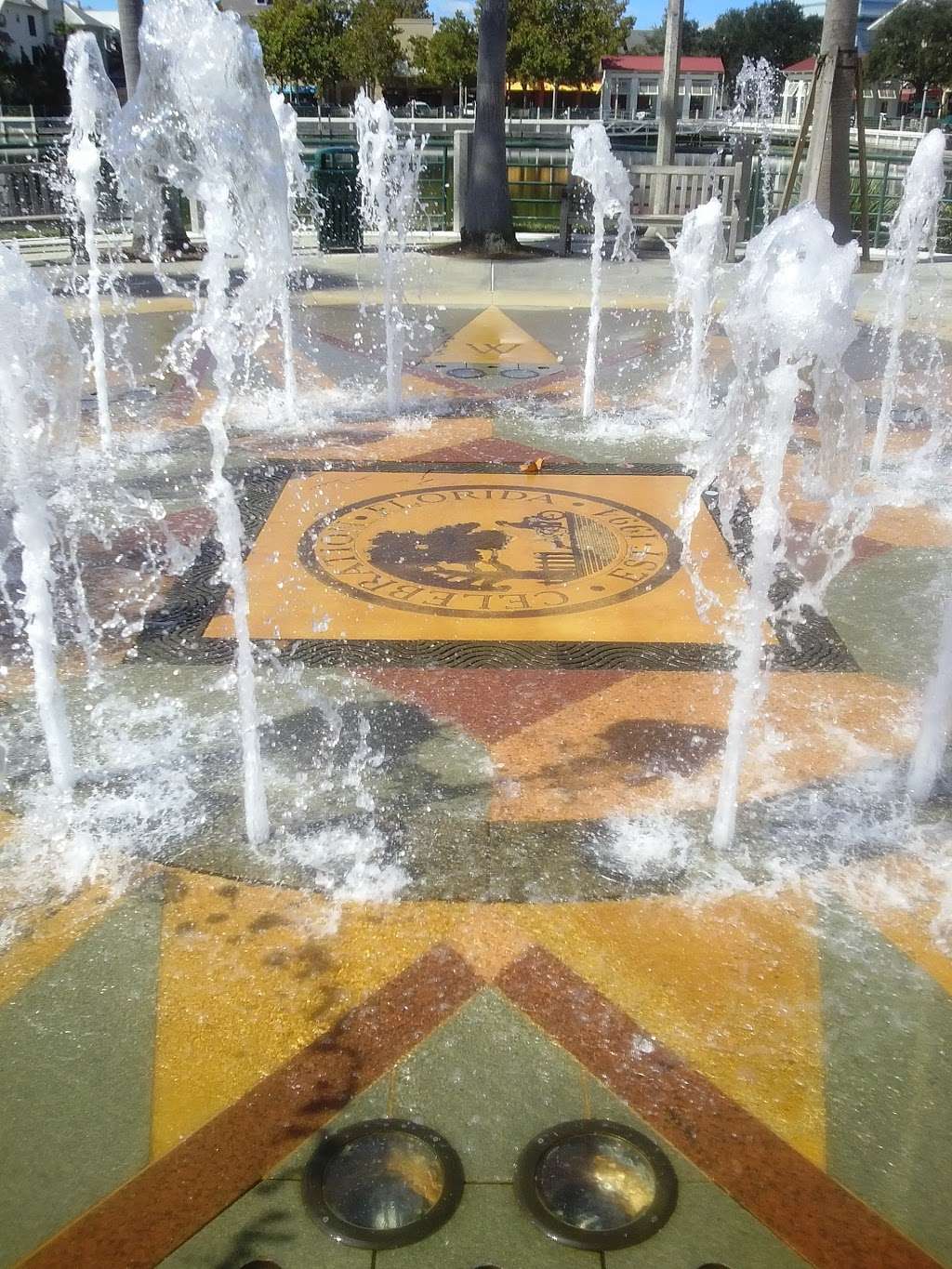 Lakeside Promenade Fountain | 674 Front St, Celebration, FL 34747