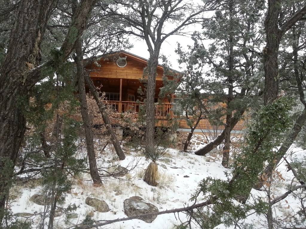 Sandia Crest Hide-Away | 41 Mulberry Loop, Cedar Crest, NM 87008 | Phone: (505) 363-4542