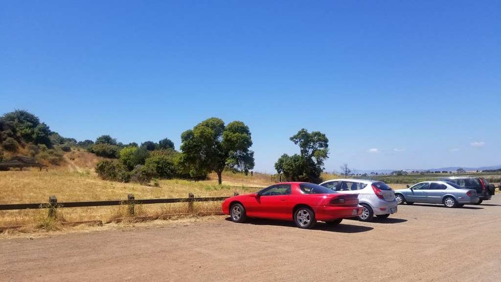 Coyote hill regional park parking lot | Fremont, CA 94555, USA